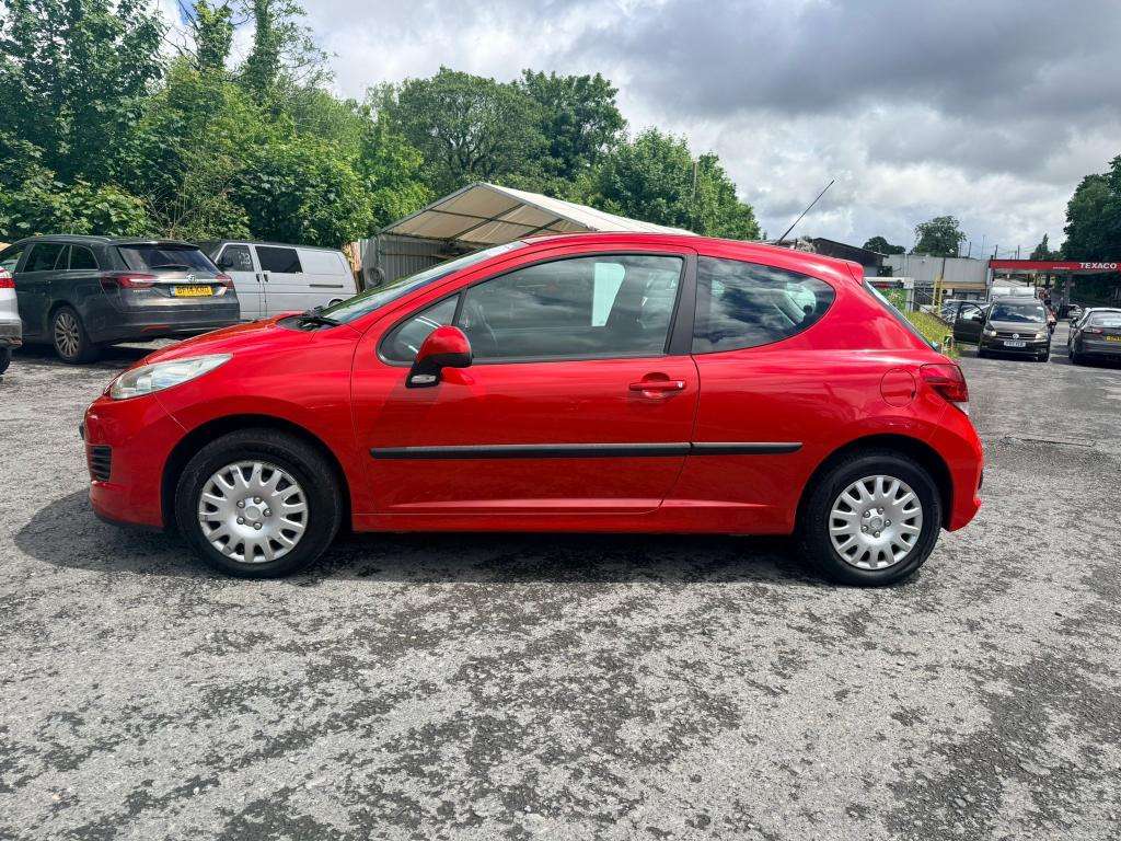 A 2010 PEUGEOT 207 S A 2010 PEUGEOT 207 S