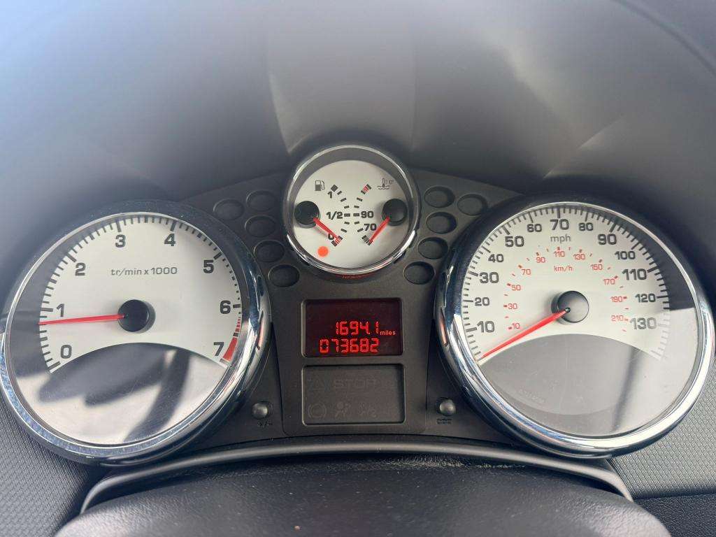 2010 PEUGEOT 207 2010 PEUGEOT 207