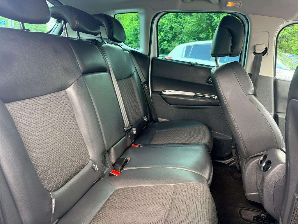 2016 PEUGEOT 3008 2016 PEUGEOT 3008