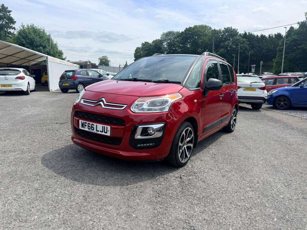 A 2016 CITROEN C3 PICASSO Platinum Puretech A 2016 CITROEN C3 PICASSO Platinum Puretech