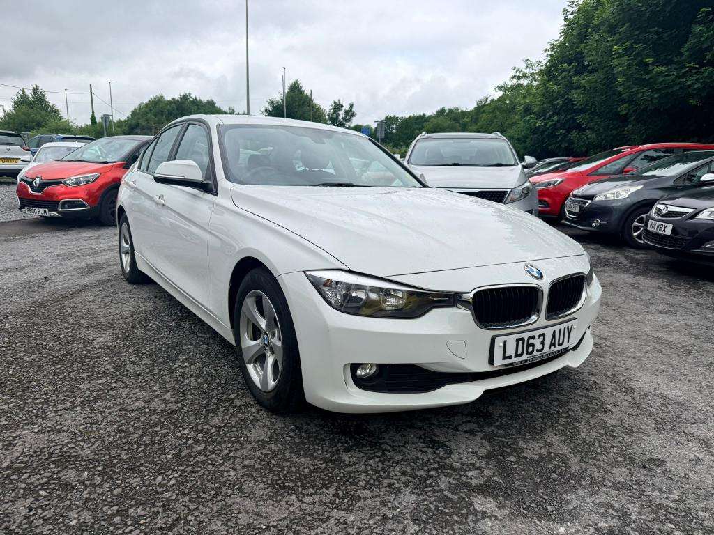 A 2013 BMW 3 SERIES 320d Efficientdynamics A 2013 BMW 3 SERIES 320d Efficientdynamics