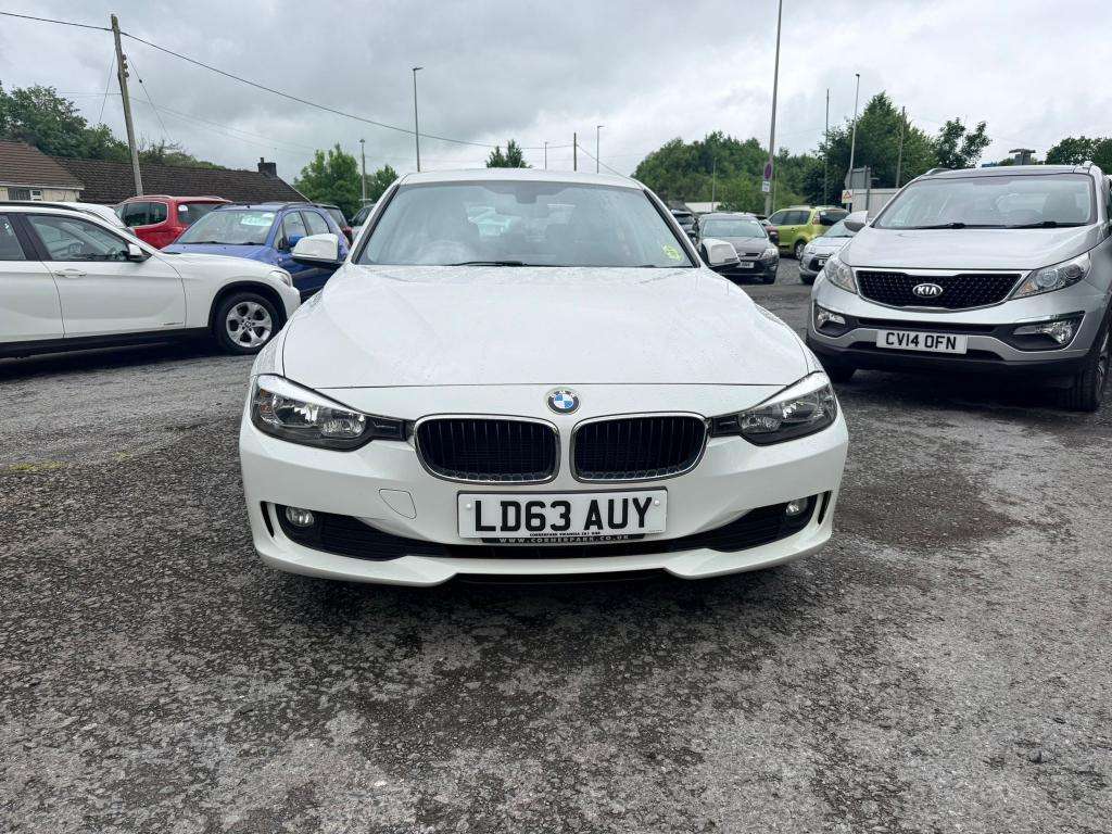 A 2013 BMW 3 SERIES 320d Efficientdynamics A 2013 BMW 3 SERIES 320d Efficientdynamics