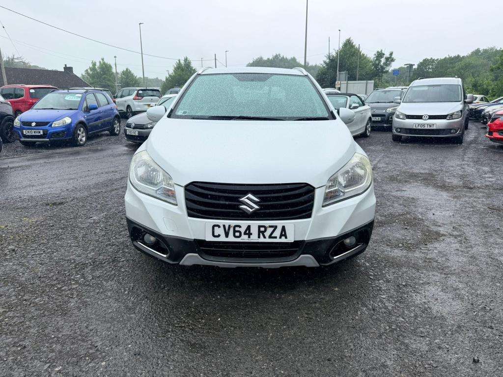 A 2014 SUZUKI SX4 S-CROSS Sz-t Ddis Allgrip A 2014 SUZUKI SX4 S-CROSS Sz-t Ddis Allgrip