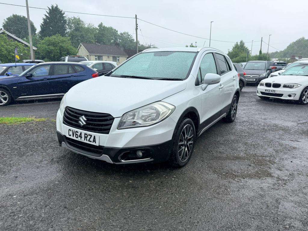 A 2014 SUZUKI SX4 S-CROSS Sz-t Ddis Allgrip A 2014 SUZUKI SX4 S-CROSS Sz-t Ddis Allgrip