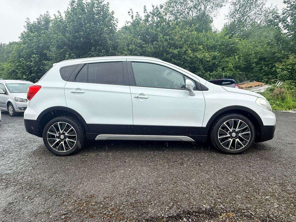 2014 SUZUKI SX4 S-CROSS 2014 SUZUKI SX4 S-CROSS
