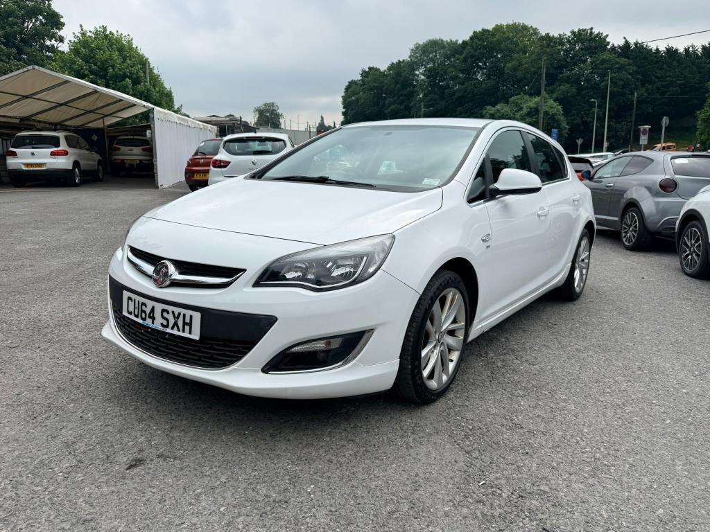 A 2014 VAUXHALL ASTRA Sri A 2014 VAUXHALL ASTRA Sri