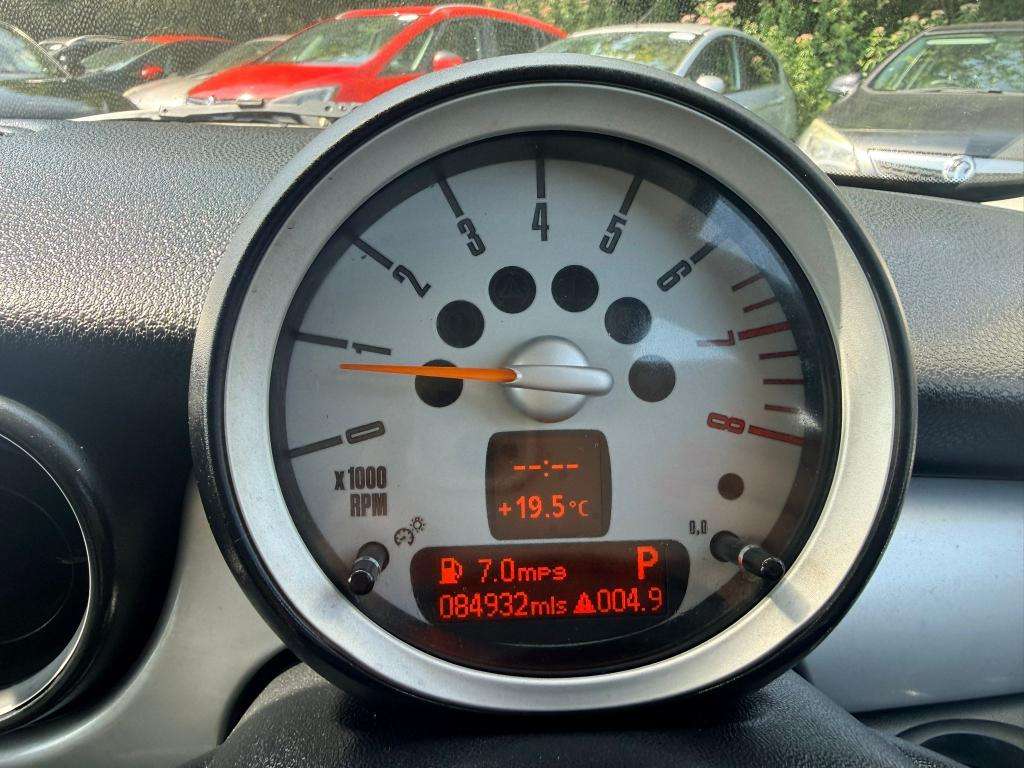2009 MINI HATCH 2009 MINI HATCH