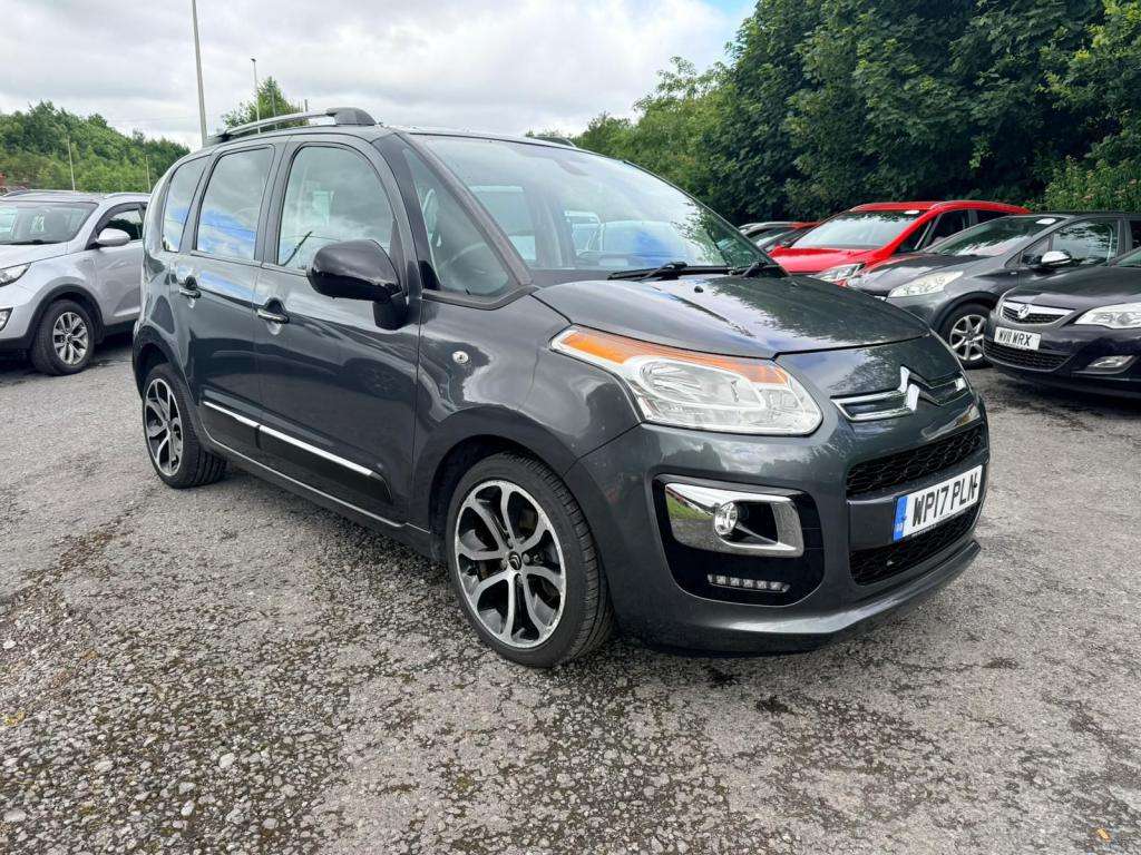 A 2017 CITROEN C3 PICASSO Platinum Puretech A 2017 CITROEN C3 PICASSO Platinum Puretech