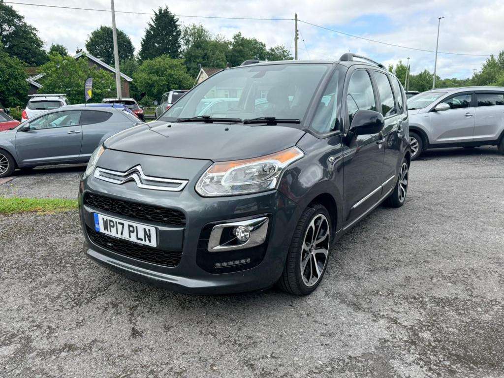 A 2017 CITROEN C3 PICASSO Platinum Puretech A 2017 CITROEN C3 PICASSO Platinum Puretech