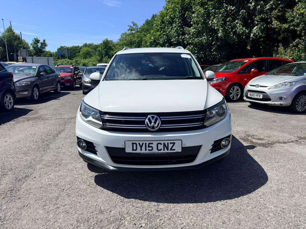 A 2015 VOLKSWAGEN TIGUAN Match Tdi Bluemotion Technology A 2015 VOLKSWAGEN TIGUAN Match Tdi Bluemotion Technology