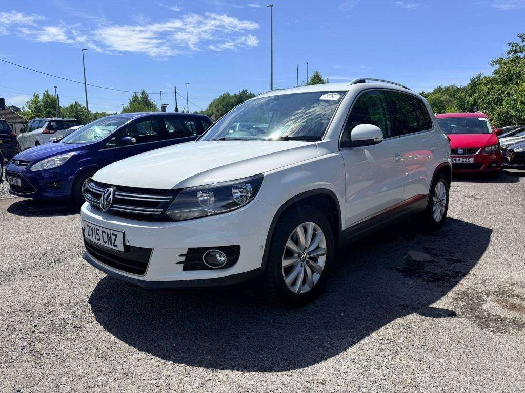 A 2015 VOLKSWAGEN TIGUAN Match Tdi Bluemotion Technology A 2015 VOLKSWAGEN TIGUAN Match Tdi Bluemotion Technology