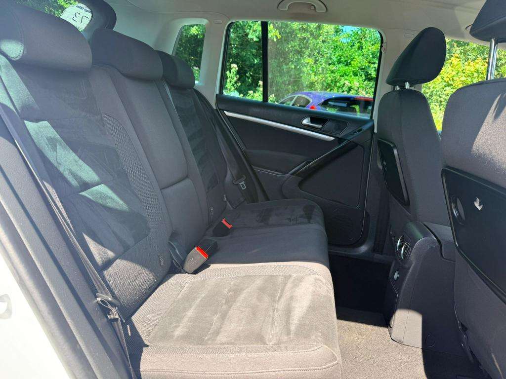 2015 VOLKSWAGEN TIGUAN 2015 VOLKSWAGEN TIGUAN