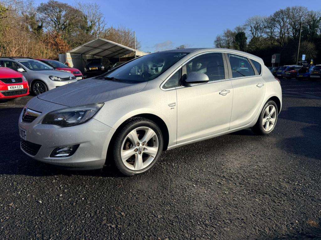 A 2011 VAUXHALL ASTRA Sri Auto A 2011 VAUXHALL ASTRA Sri Auto