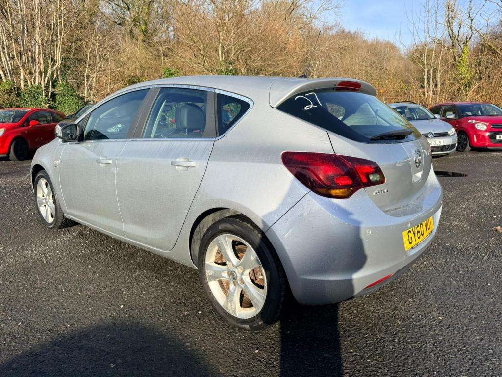 2011 VAUXHALL ASTRA 2011 VAUXHALL ASTRA