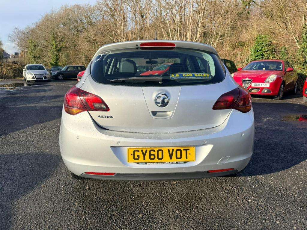 2011 VAUXHALL ASTRA 2011 VAUXHALL ASTRA