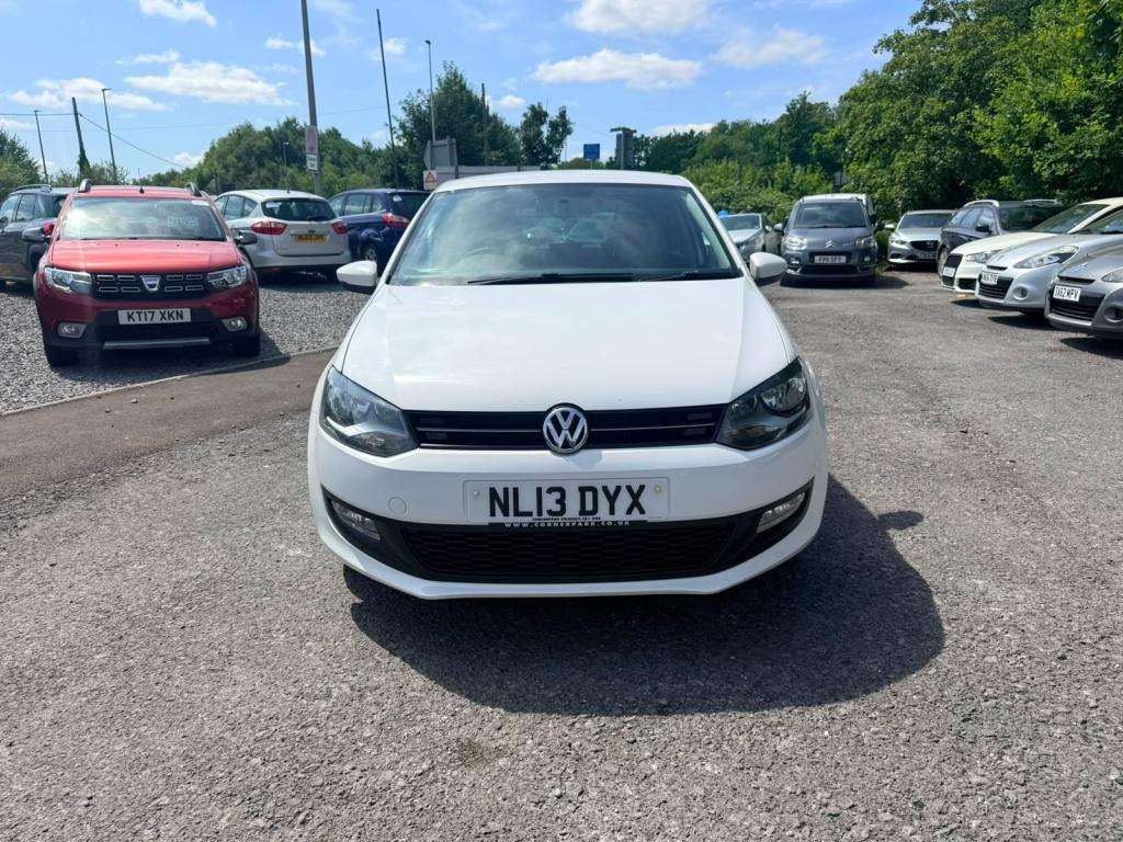 A 2013 VOLKSWAGEN POLO Match A 2013 VOLKSWAGEN POLO Match