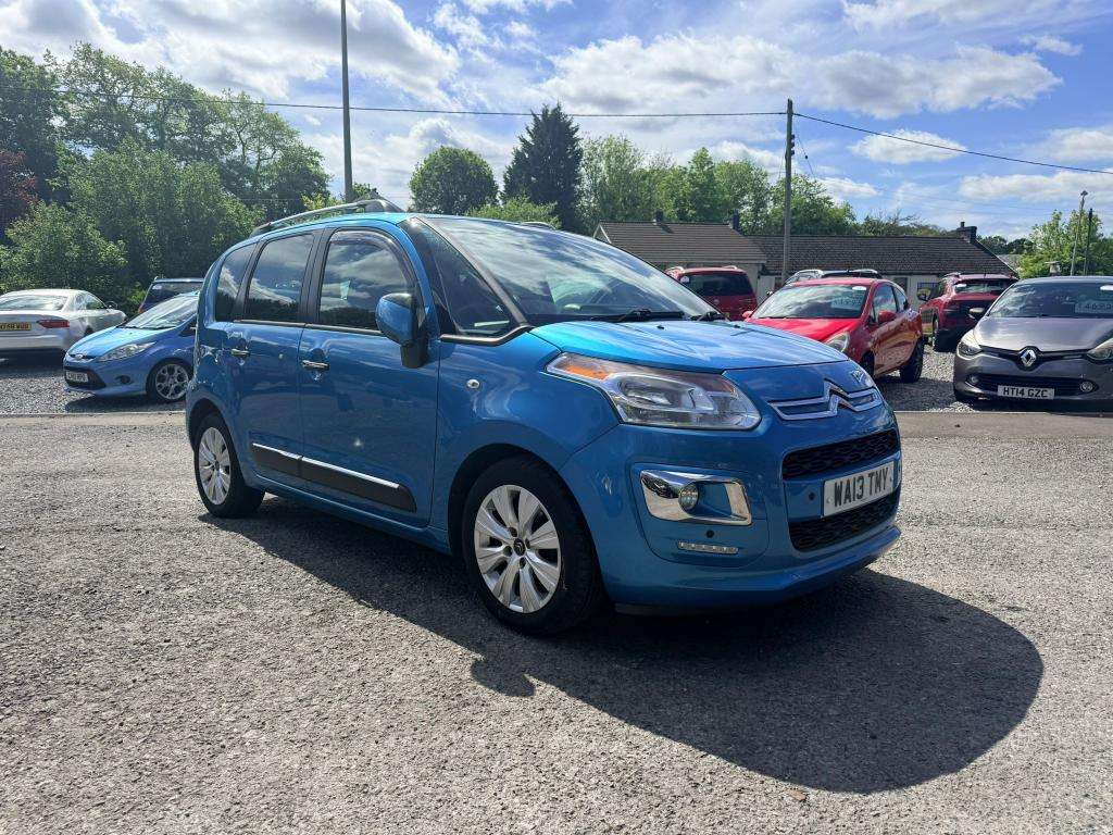 A 2013 CITROEN C3 PICASSO Exclusive Automatic A 2013 CITROEN C3 PICASSO Exclusive Automatic