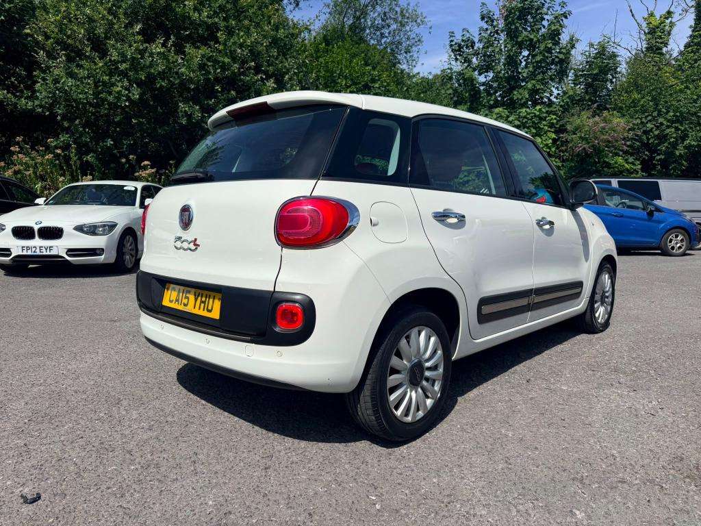 2015 FIAT 500L 2015 FIAT 500L
