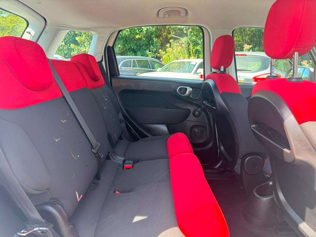 2015 FIAT 500L 2015 FIAT 500L