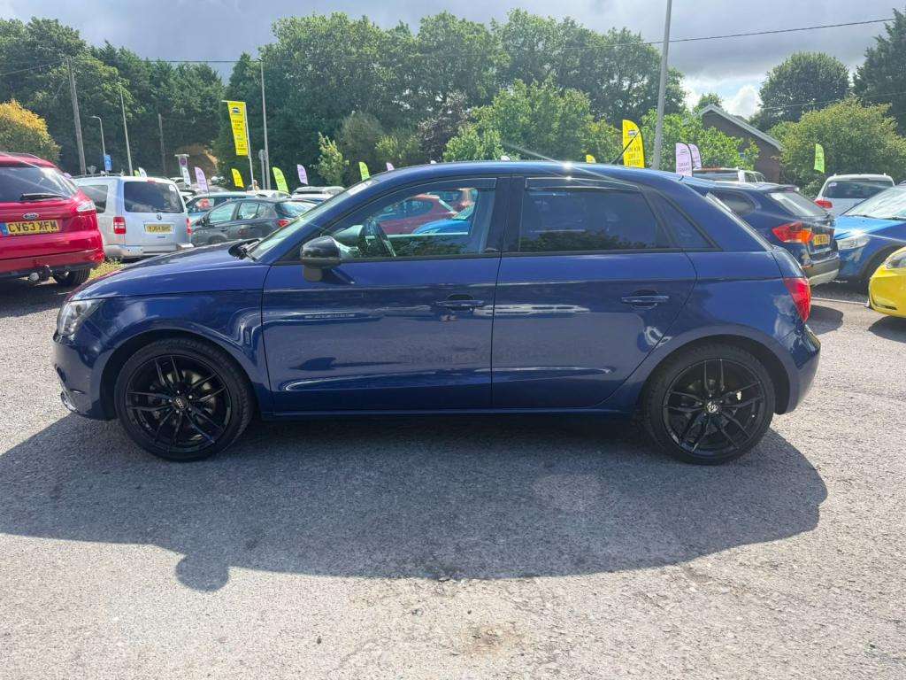 A 2013 AUDI A1 Sportback Tdi Sport A 2013 AUDI A1 Sportback Tdi Sport
