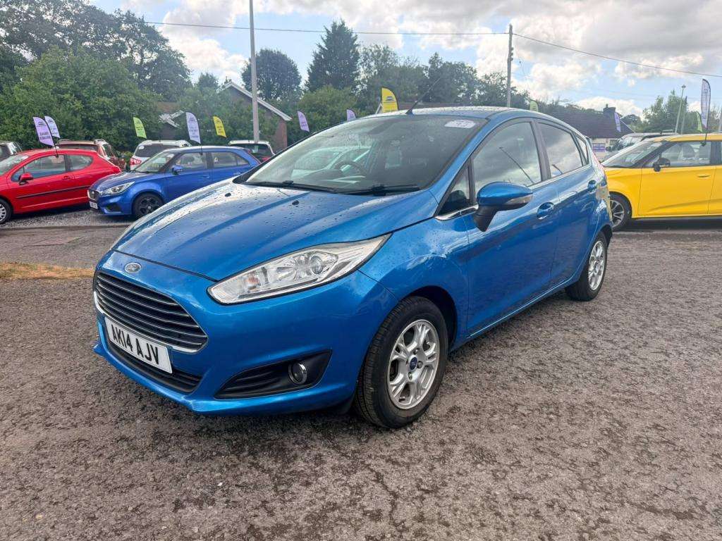 A 2014 FORD FIESTA Titanium Econetic Tdci A 2014 FORD FIESTA Titanium Econetic Tdci