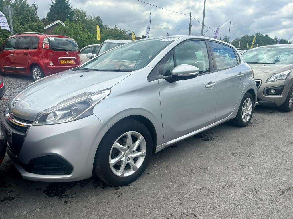 A 2016 PEUGEOT 208 Active A 2016 PEUGEOT 208 Active