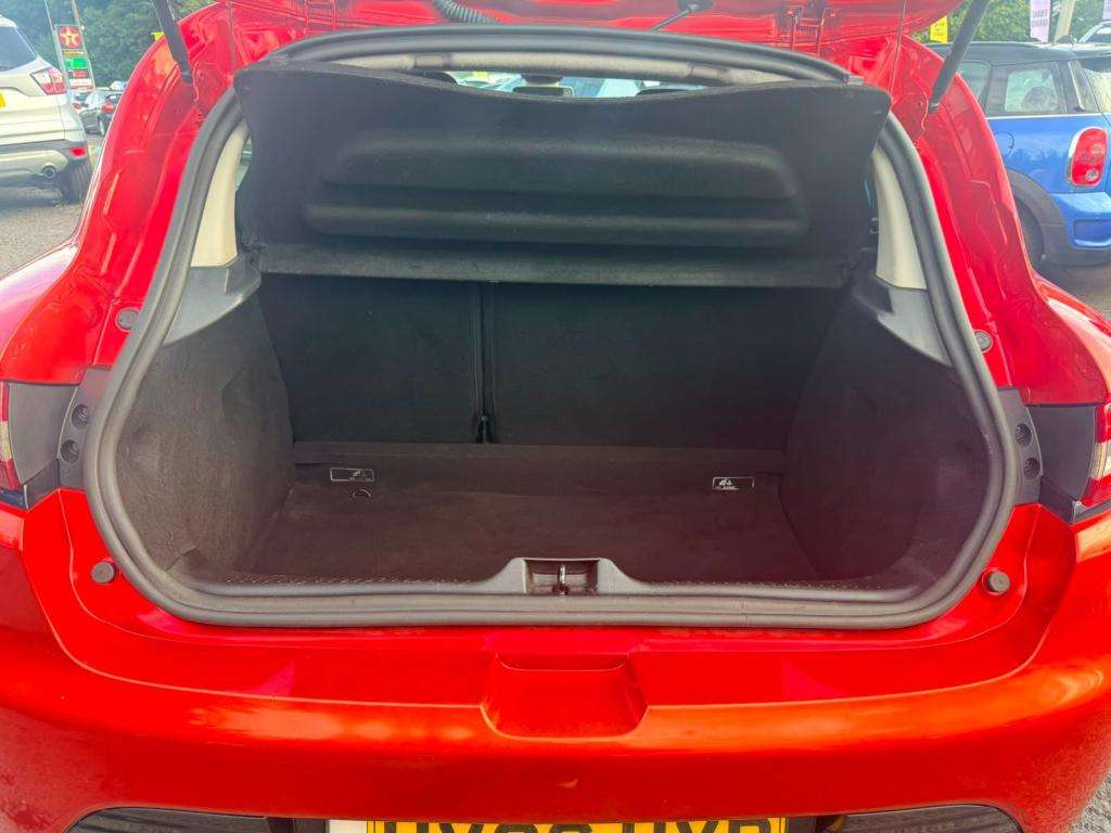 2016 RENAULT CLIO 2016 RENAULT CLIO