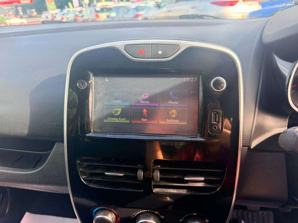 2016 RENAULT CLIO 2016 RENAULT CLIO
