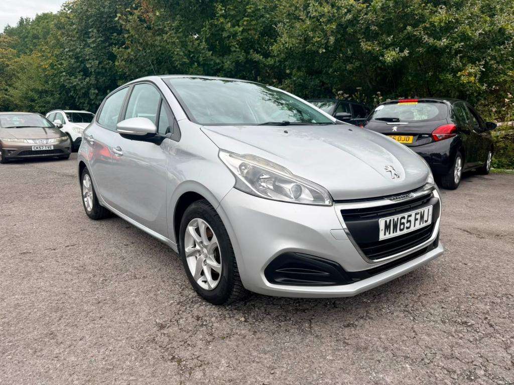 A 2015 PEUGEOT 208 Active A 2015 PEUGEOT 208 Active