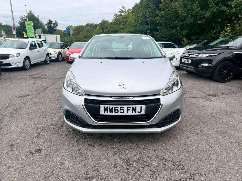 A 2015 PEUGEOT 208 Active A 2015 PEUGEOT 208 Active