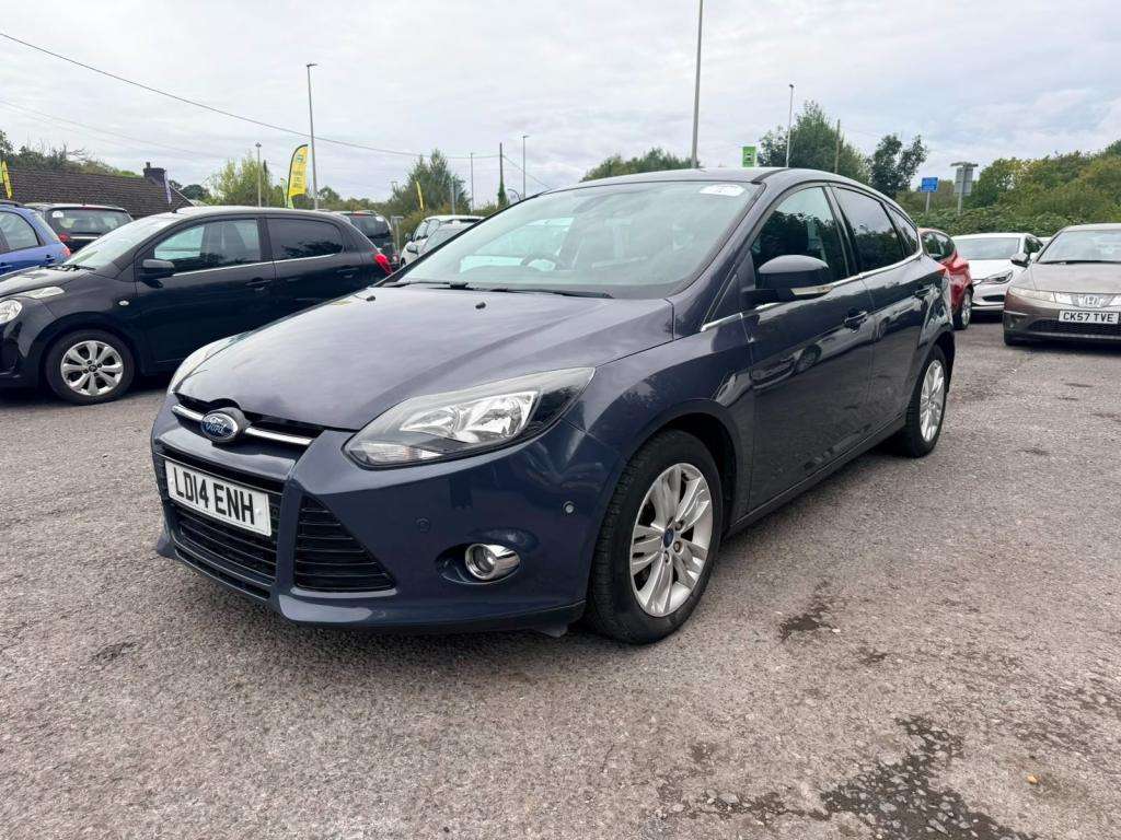 A 2014 FORD FOCUS Titanium Navigator Econetic Tdci A 2014 FORD FOCUS Titanium Navigator Econetic Tdci