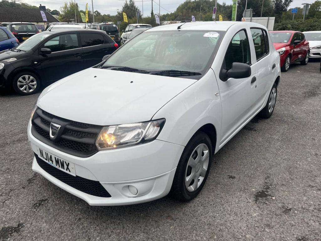 A 2014 DACIA SANDERO Ambiance A 2014 DACIA SANDERO Ambiance