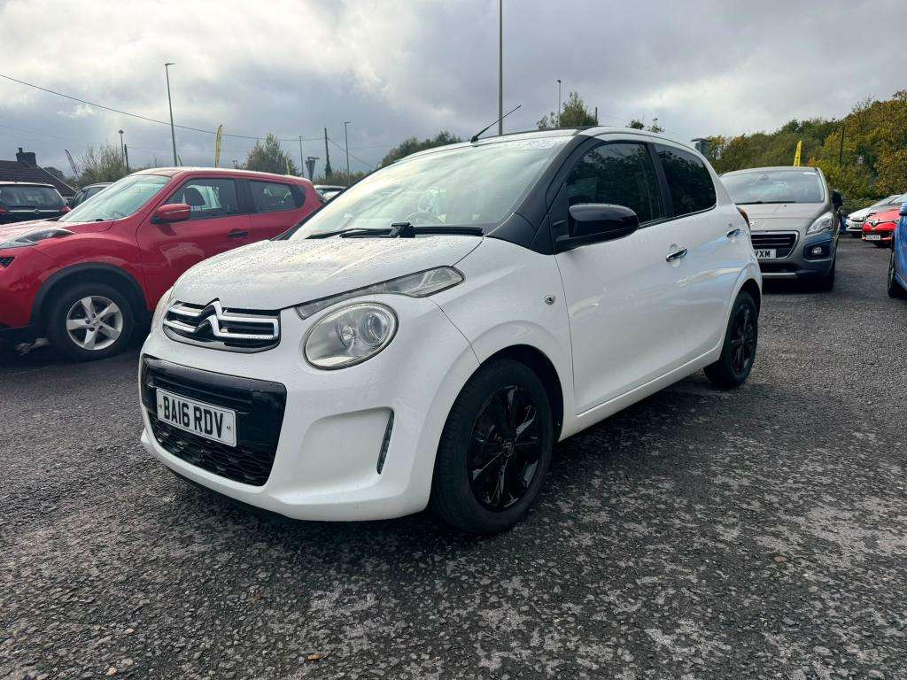 A 2016 CITROEN C1 Airscape Flair Puretech A 2016 CITROEN C1 Airscape Flair Puretech
