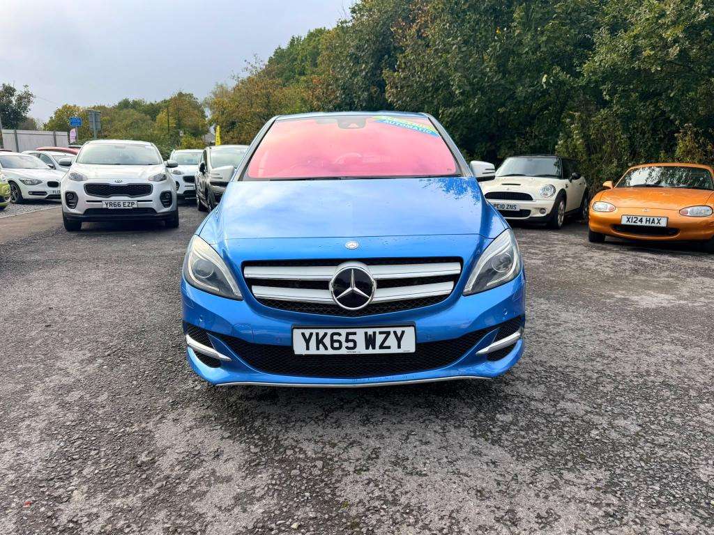 A 2015 MERCEDES-BENZ B-CLASS E Drive Electric Art Premium Auto A 2015 MERCEDES-BENZ B-CLASS E Drive Electric Art Premium Auto