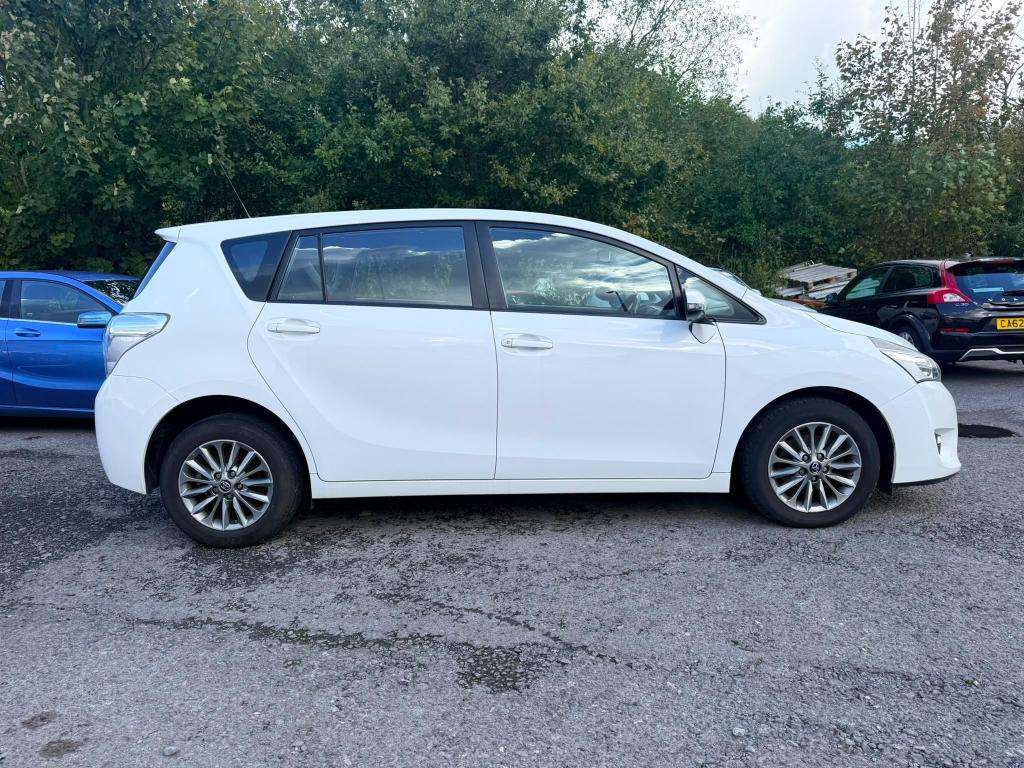 2017 TOYOTA VERSO 2017 TOYOTA VERSO