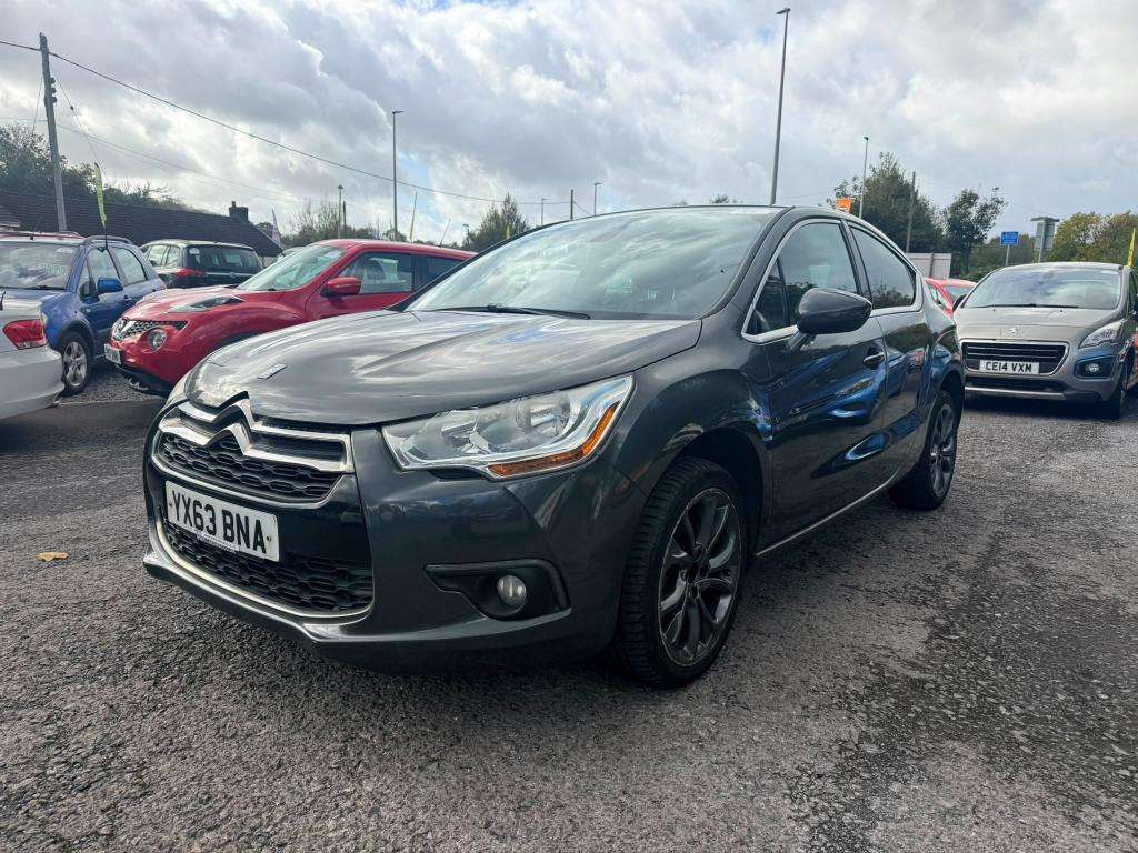 A 2013 CITROEN DS4 D Style Hdi A 2013 CITROEN DS4 D Style Hdi