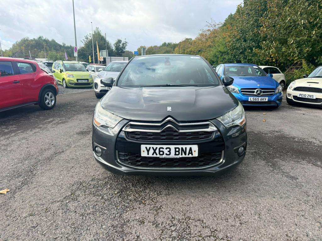 A 2013 CITROEN DS4 D Style Hdi A 2013 CITROEN DS4 D Style Hdi