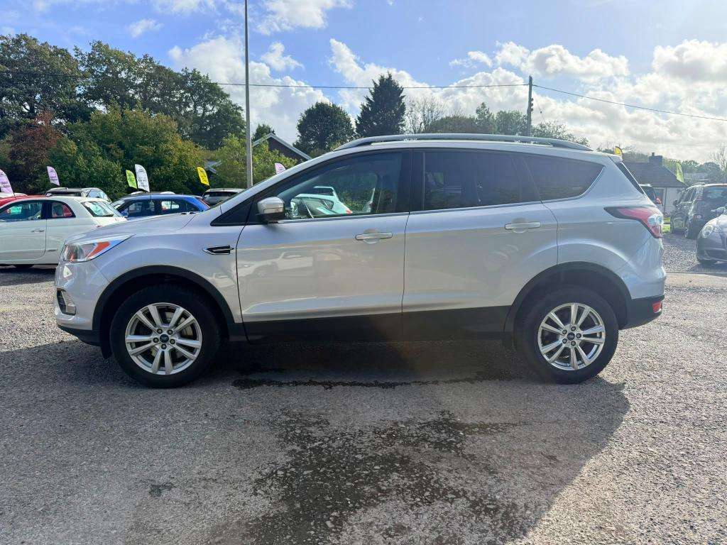 A 2017 FORD KUGA ZETEC TDCI A 2017 FORD KUGA ZETEC TDCI