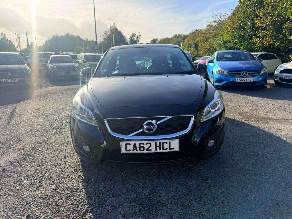 A 2013 VOLVO C30 Se Luxury D2 A 2013 VOLVO C30 Se Luxury D2
