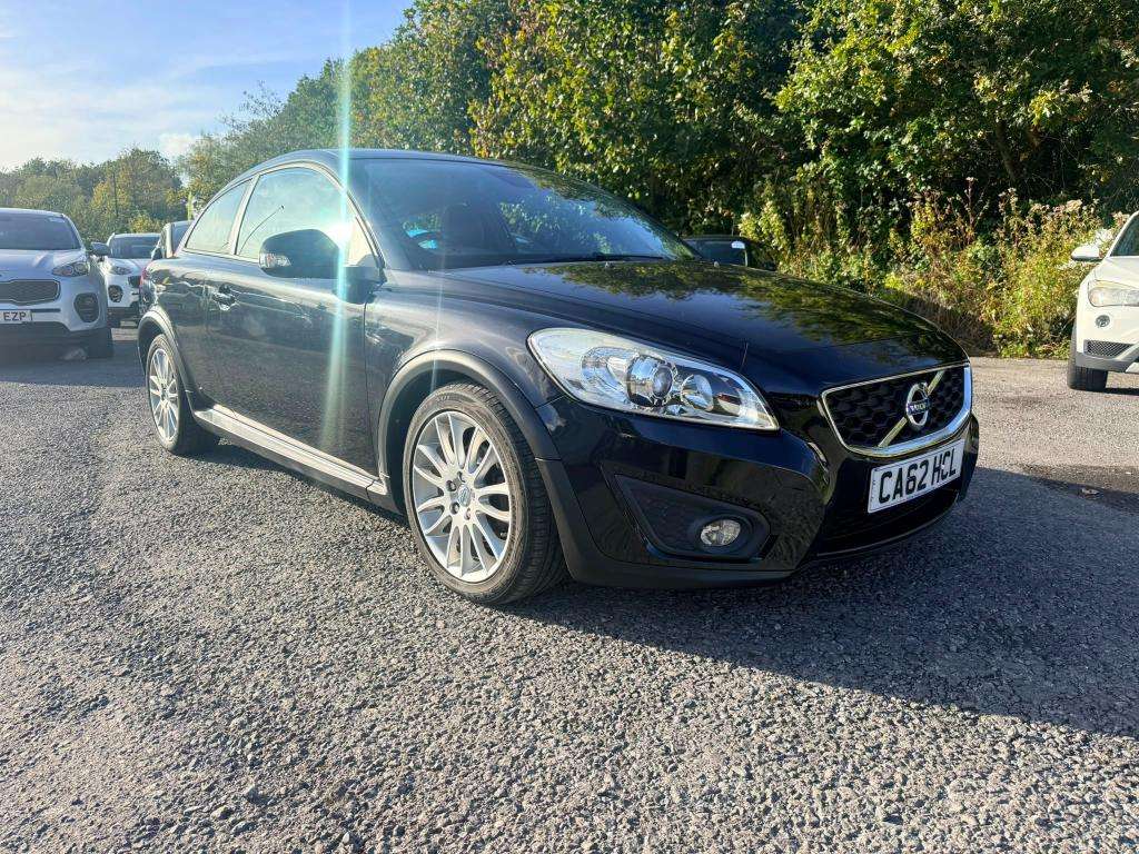 A 2013 VOLVO C30 Se Luxury D2 A 2013 VOLVO C30 Se Luxury D2