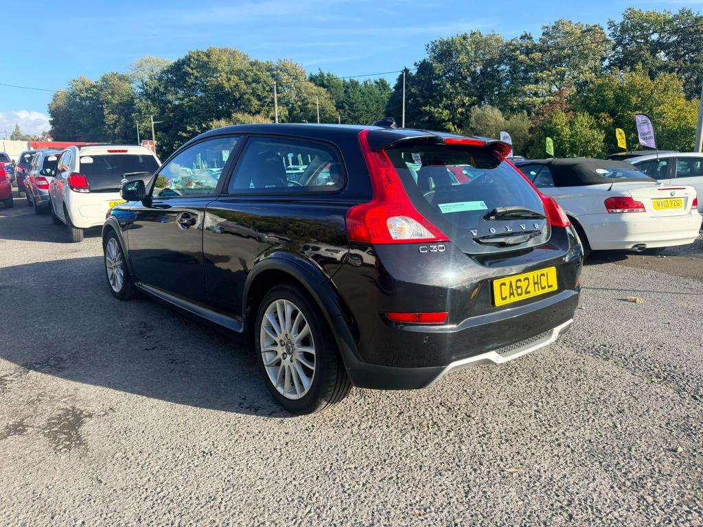 A 2013 VOLVO C30 Se Luxury D2 A 2013 VOLVO C30 Se Luxury D2