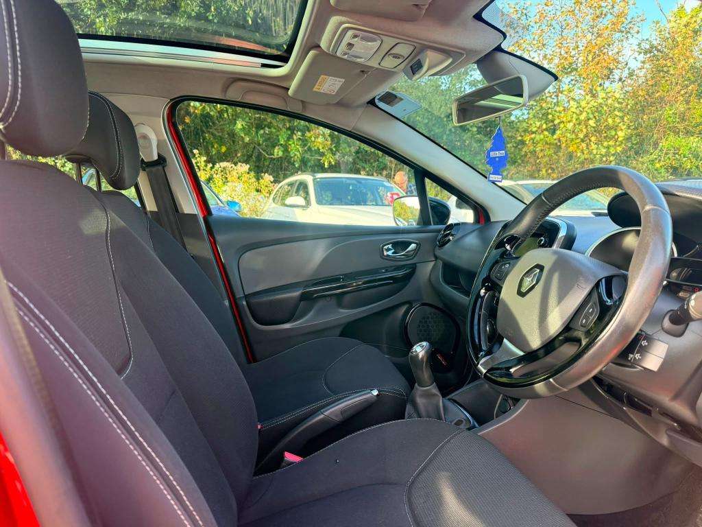 2013 RENAULT CLIO 2013 RENAULT CLIO