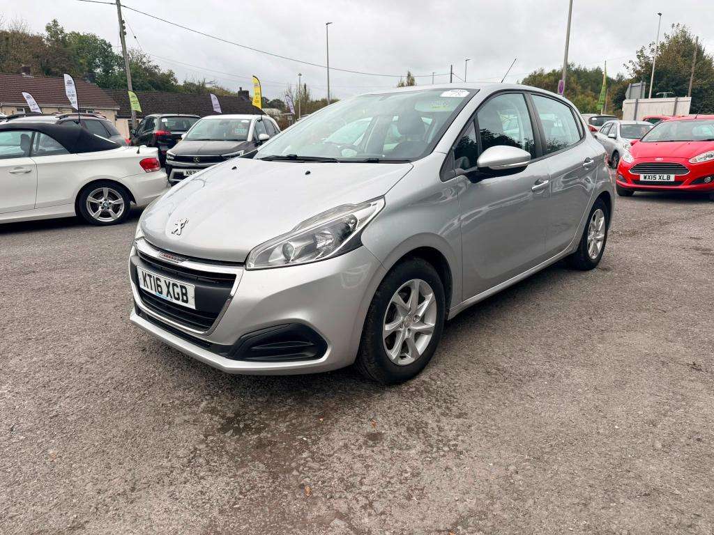 A 2016 PEUGEOT 208 Active A 2016 PEUGEOT 208 Active