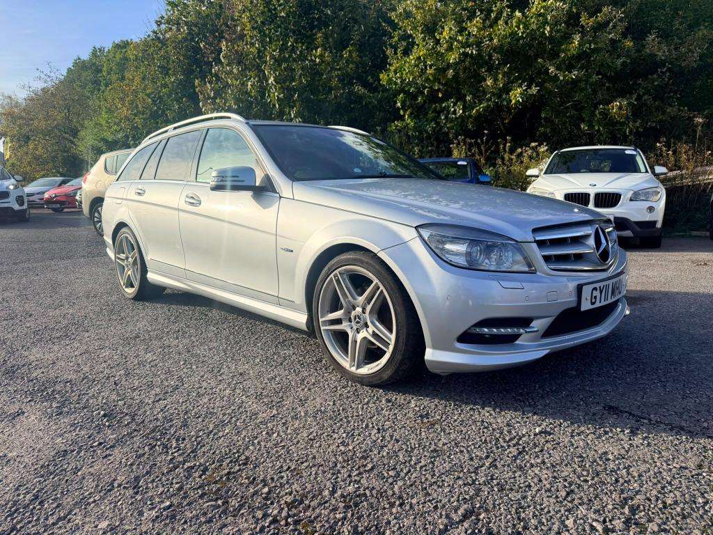 A 2011 MERCEDES-BENZ C-CLASS C220 Blueefficiency Sport Cdi Auto A 2011 MERCEDES-BENZ C-CLASS C220 Blueefficiency Sport Cdi Auto