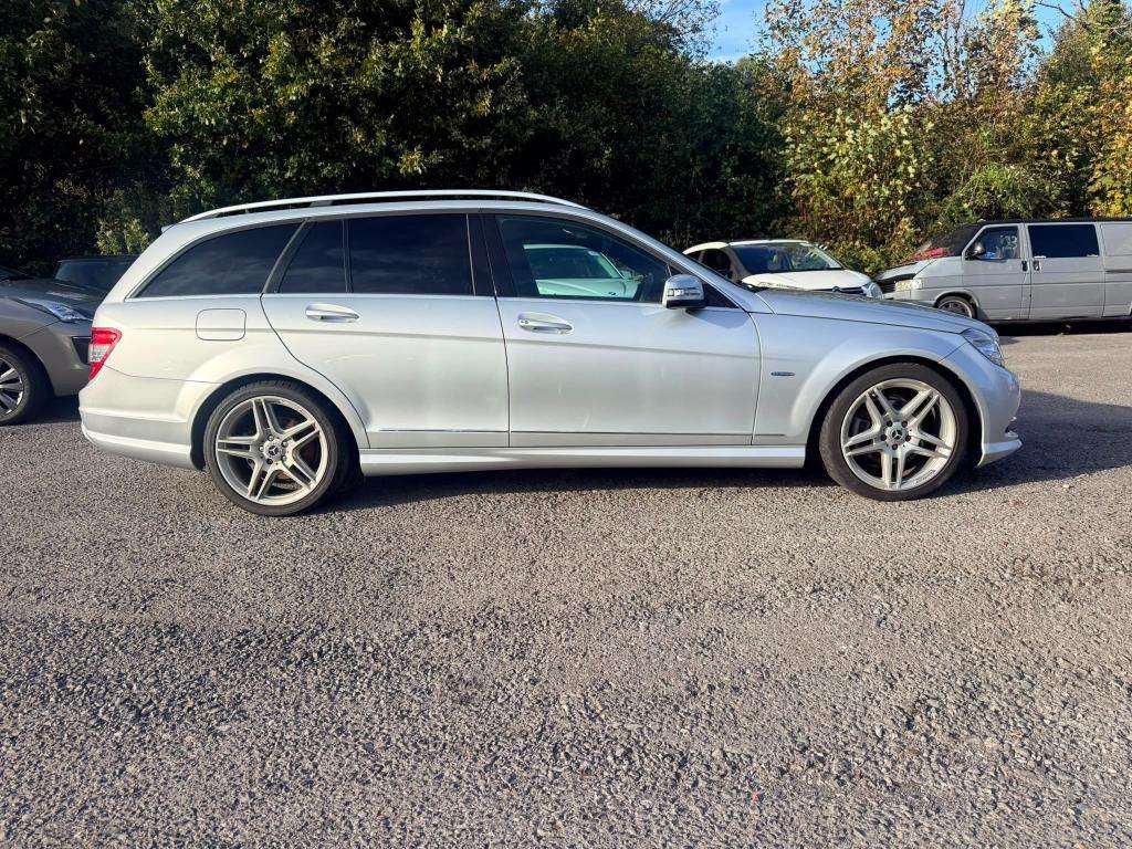 2011 MERCEDES-BENZ C-CLASS 2011 MERCEDES-BENZ C-CLASS