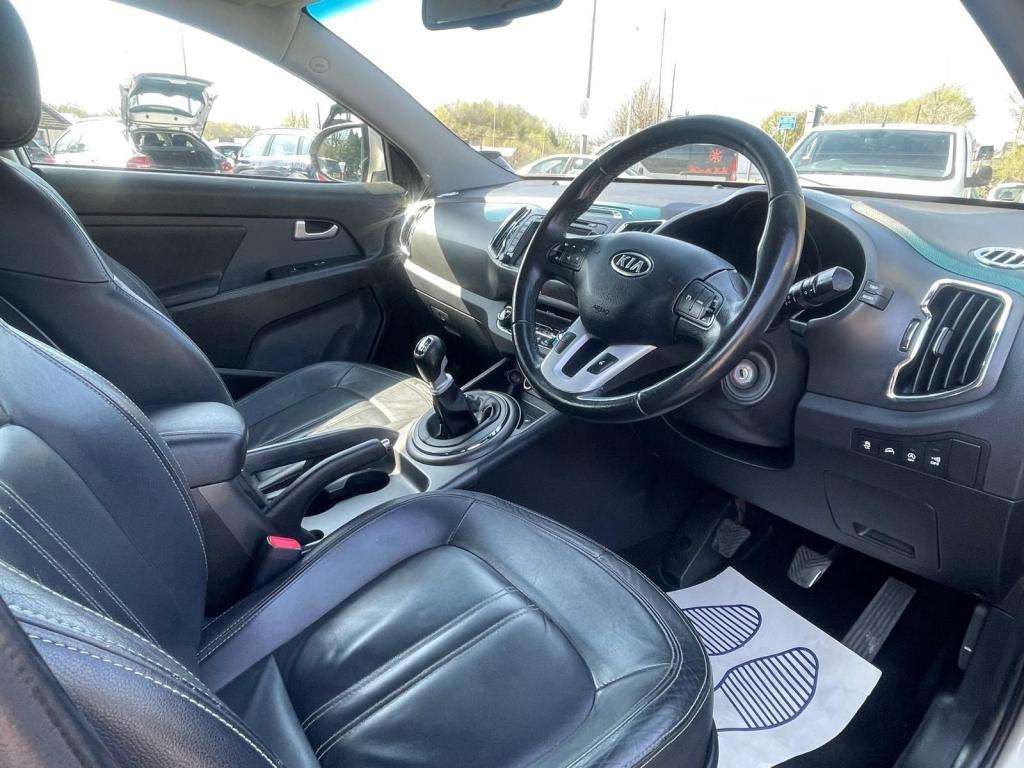 2011 KIA SPORTAGE 2011 KIA SPORTAGE