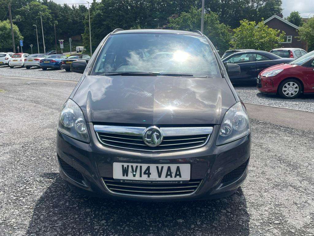 A 2014 VAUXHALL ZAFIRA Zafira Exclusive A 2014 VAUXHALL ZAFIRA Zafira Exclusive