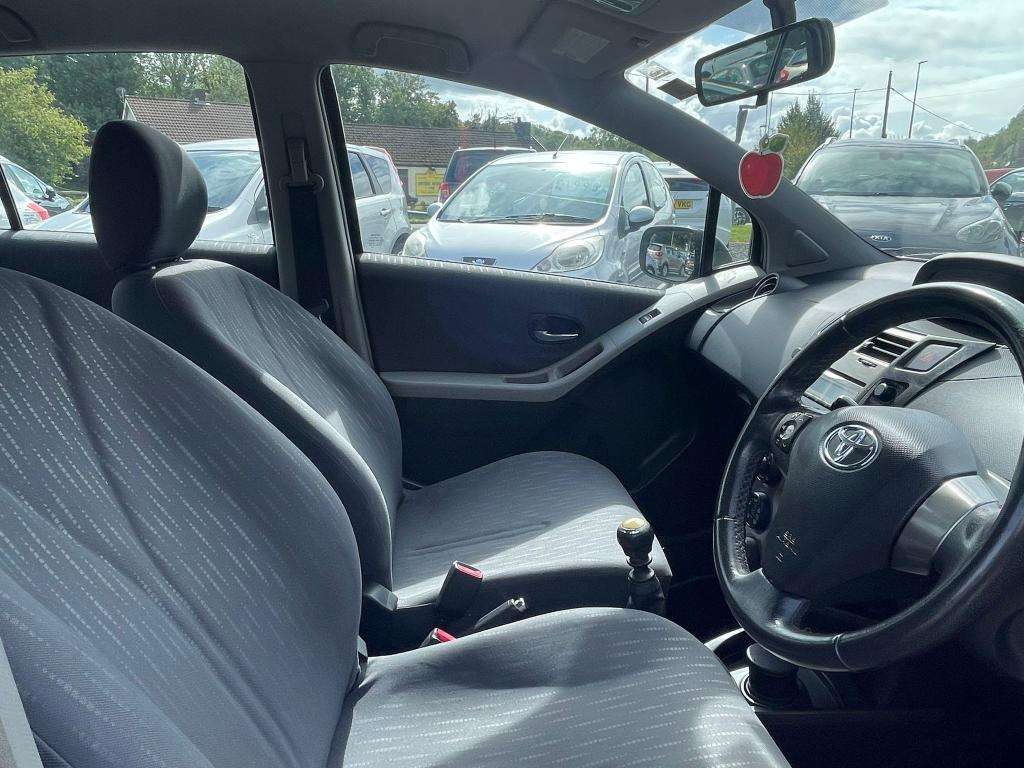 2009 TOYOTA YARIS 2009 TOYOTA YARIS