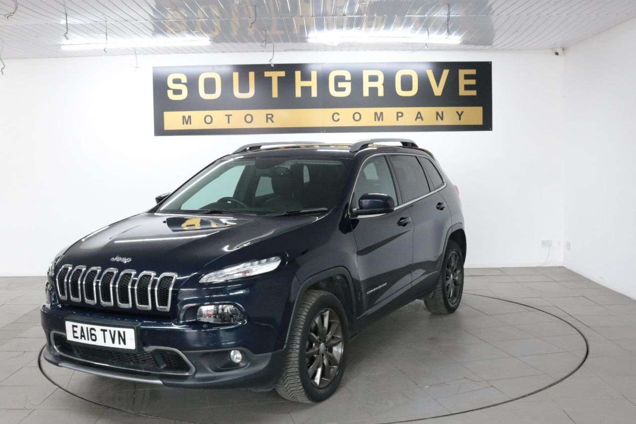 A 2016 JEEP CHEROKEE 2.2 MultiJetII Limited SUV 5dr Diesel Auto 4WD Euro 6 (s/s) (200 ps) *** ON A 2016 JEEP CHEROKEE 2.2 MultiJetII Limited SUV 5dr Diesel Auto 4WD Euro 6 (s/s) (200 ps) *** ON