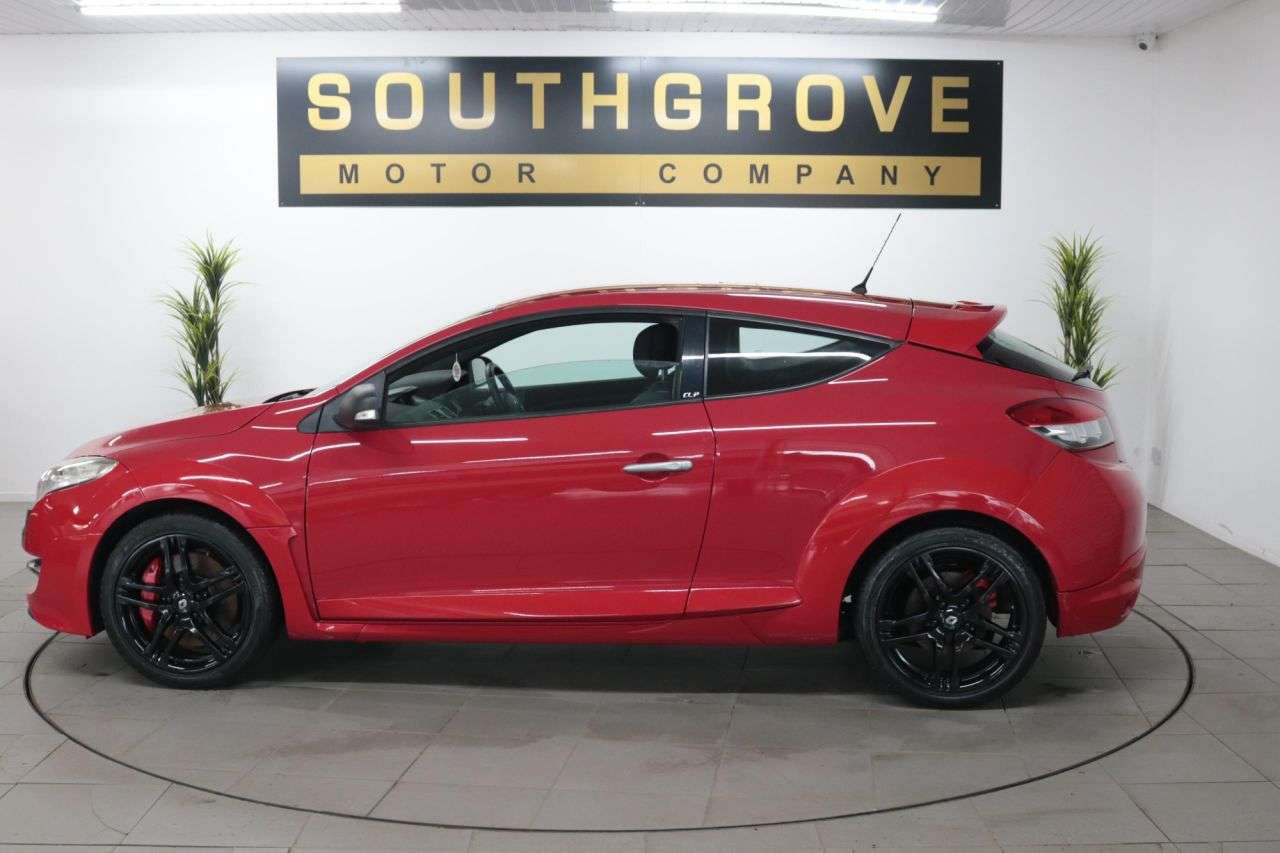 A 2010 RENAULT MEGANE 2.0T 16V Renaultsport Cup Coupe 3dr Petrol Manual Euro 5 (250 ps) * EXTENDE A 2010 RENAULT MEGANE 2.0T 16V Renaultsport Cup Coupe 3dr Petrol Manual Euro 5 (250 ps) * EXTENDE